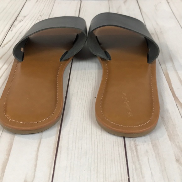 Slide sandal - Picture 3 of 5